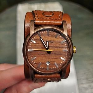 Fossil JR-9768 Leather Cuff Watch